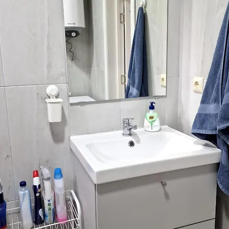 уютный Ray в варне Semesterbostad *